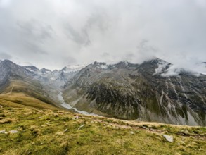 Panoramic view from the Hohe Mut over the Mutsattel and the Rotmoostal to the Gurglkamm in the