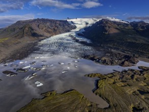 Ice floes, glacier, glacier tongue, glacier lake, sunny, morning mood, mountains, reflection,
