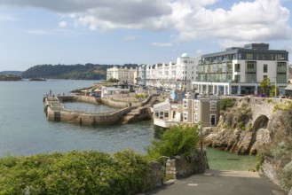 Seafront coastline waterfront, city of Plymouth, Devon, England, UK view west to West Hoe