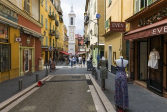 Alley in the old town, Nice, Alpes Maritimes, Provence Alpes Cote d'Azur, French Riviera, South of