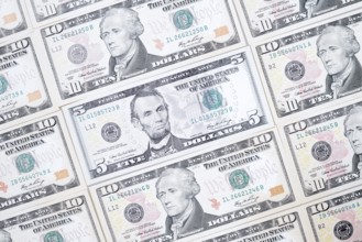 US dollar notes, 10 dollars, 5 dollars, banknotes