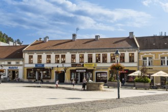 Market square in front of the Neolog Synagogue by Berlin architect Richard Scheibner in the Capital