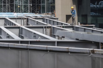 Iron girder construction worker, Bangkok, Thailand