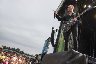 Björn Dixgård, singer and guitarist of Mando Diao at the Highfield Festival on Sunday, Störmthaler