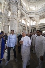 Pujya Deepakbhai, spiritual master, Adinath temple in Ranakpur, Jain temple, Rajasthan, India