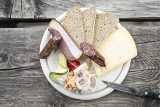 Snack at the Litzlhofalm, Seidlwinkl Valley, Rauris, Pinzgau, Salzburg, Austria
