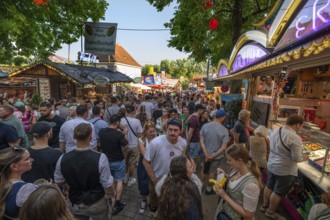 Erlanger Bergkirchweih, traditional twelve-day folk festival, Erlangen, Middle Franconia, Bavaria,