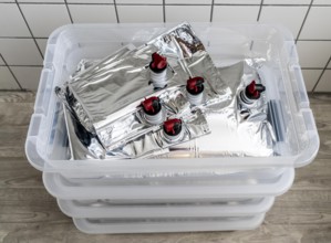 10 litre water bag, for storing drinking water at home, as an emergency reserve in the event of a