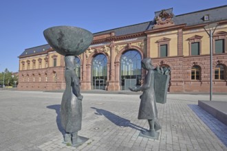 Old Post Office built in 1893 Neo-Renaissance and sculpture Shoe Carrier by Martin Schöneich 2015,