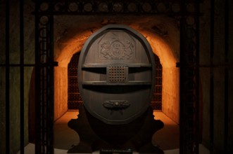 Oak barrel, gift from Napoleon I, cellar, champagne cellar of Moët & Chandon, Les Caves Moët &