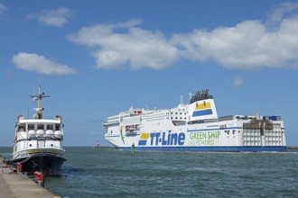 TT-Line ferry Peter Pan leaving, excursion boat, Warnow, Warnemünde, Rostock, Mecklenburg-Western