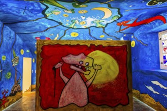 Art installation, artist Xavier, Musée Picasso, Antibes, Provence Alpes Côte d'Azur, South of