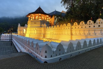 Temple of the sacred Tooth Relic or Sri Dalada Maligawa, Octagonal tower at sunrise, Kandy, Sri