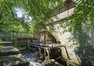 The Laderholz watermill, a technical monument, is located on the watercourse of the Alpe on the