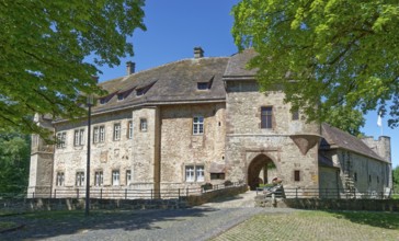 Dringenberg Castle is a medieval hilltop castle in Dringenberg in the district of Höxter. It was
