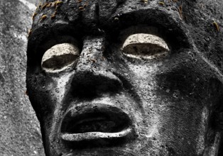 Bittermark memorial, memorial site, portrait of the tortured main figure, artist Karel Niestrath,