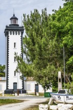 Lighthouse Phare de Grave, Pointe de Grave, Le Verdon-sur-Mer, Nouvelle-Aquitaine, Gironde Estuary,