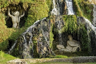 Grotto of the Fontana della Rometta e di Roma, Renaissance garden of the Villa d'Este, water