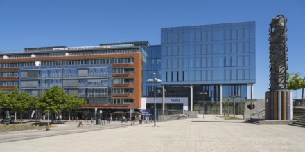Modern office building Capita at Germaniahafen, museum harbour, Adam and Eve, sculpture by Björn