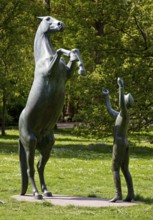 Artwork with the title Hengst Wohlklang in der Freiheitsdressur by Ulrich Conrad in the palace