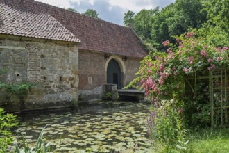 Drawbridge and gatehouse moated castle Haus Welbergen, Ochtrup-Welbergen, Münsterland, North