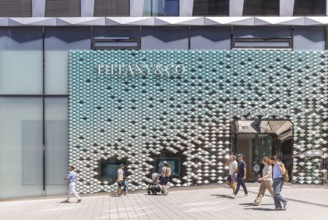 Tiffany & Co. Brand Store, jeweller with high-priced jewellery and gemstones. Logo, shop, Dorotheen