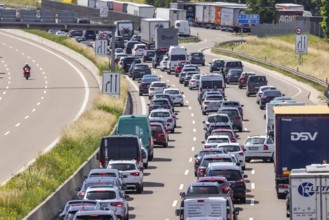 Traffic jam on the A8 motorway near the Merklingen junction, Baden-Württemberg, Germany