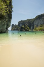 Sandy beach beach and rocks, Koh Hong, Hong Island, Thanbok Khoranee National Park, Krabi, Andaman