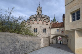Left: Castel Sant'Angelo, Romanesque around 1200, Castel Saint Angelo, Neustift St Margarethen