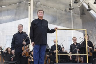 Conductor Christian Thielemann at the Staatsoper für alle, a free open-air concert with conductor