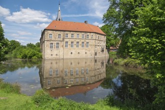 Lüdinghausen Castle, moated castle, Renaissance castle, Lüdinghausen, Münsterland, North