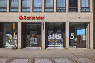 Branch of Santander, Santander Consumer Bank AG, modern architecture, Alter stony path street,