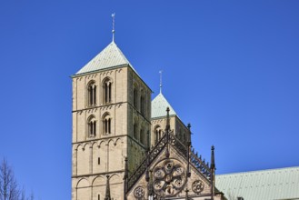 St Paul's Cathedral, cathedral, church tower, blue cloudless sky, cathedral square, Münster,