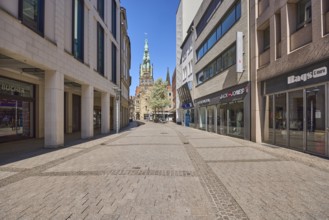 Pedestrian zone, retail shops, Stadthausturm, architectural style neo-renaissance, architect Alfred
