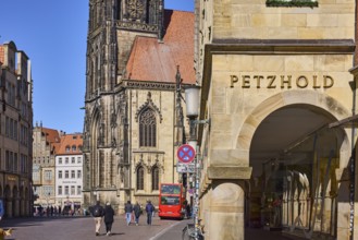 Arcades, historic buildings, gables, St. Lamberti, church, old town, blue cloudless sky,