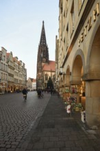 Münster, historic old town, student city, old gabled houses on Prinzipalmarkt, view of St Lambert's