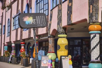 Green Citadel, architect Friedensreich Hundertwasser, Art Hotel, facade, modern architecture,