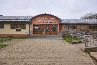 Otto Frühförder- und Beratungsstelle Jugendamt der Landeshauptstadt Magdeburg, ramp, stairs, metal