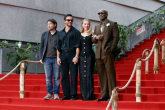 Director Gareth Edwards, Jonathan Bailey, Scarlett Johansson and Mahershala Ali at the German