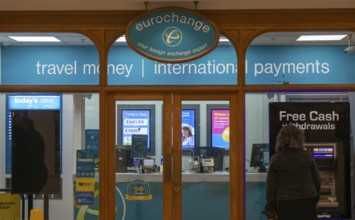 Eurochange foreign exchange expert shop, Salisbury, Wiltshire, England, UK