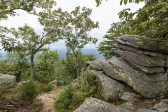 Overlook along the Bald Rock Trail in Cheaha State Park, Alabama, USA