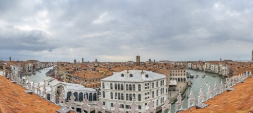 Stunning panoramic cityscape of venice, italy, showcasing the grand canal, traditional terracotta