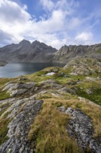 Mountain landscape with mountain lake Wangenitzsee, Wiener Höhenweg, Schober group, Hohe Tauern