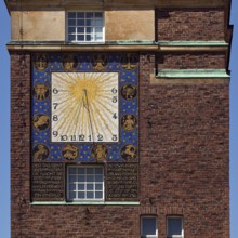 Sundial by Friedrich Wilhelm Kleukens on the Wedding Tower, south side, Mathildenhöhe, UNESCO World