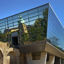 West side of the Congress Centre Darmstadtium with reflection of the Hessian State Museum in the