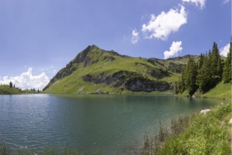 Seealpsee and Seeköpfle, 1919m, Allgäu Alps, Allgäu, Bavaria, Germany