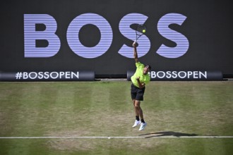 Alexander Zverev GER, action, serve, logo, tennis, ATP 250, BOSS Open 2025, Stuttgart,