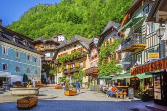 Market square in the town centre, Hallstatt, Lake Hallstatt, UNESCO World Heritage Site,