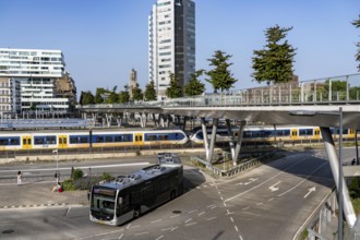 The Moreelsebrug, pedestrian and cycle bridge over the tracks of Utrecht Centraal, Central Station,