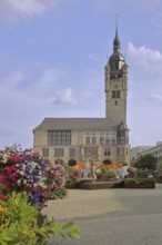 Town hall built in 1901 and floral decoration, tower, Dessau, Dessau-Roßlau, Saxony-Anhalt, Germany